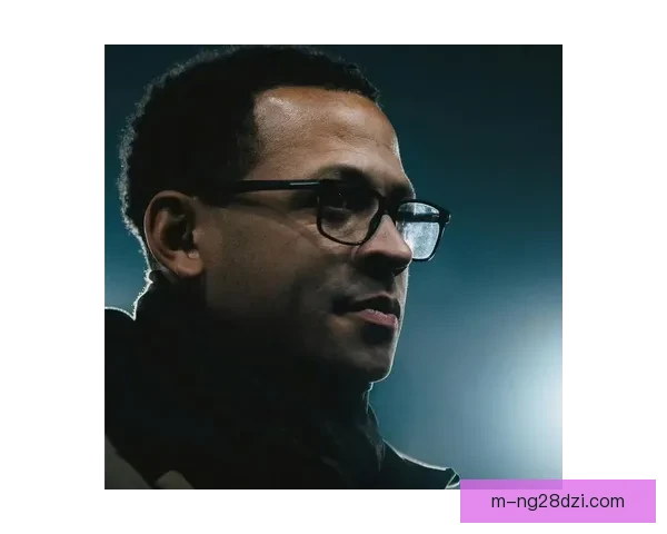 罗塞尼尔：教练能力不受年龄限制